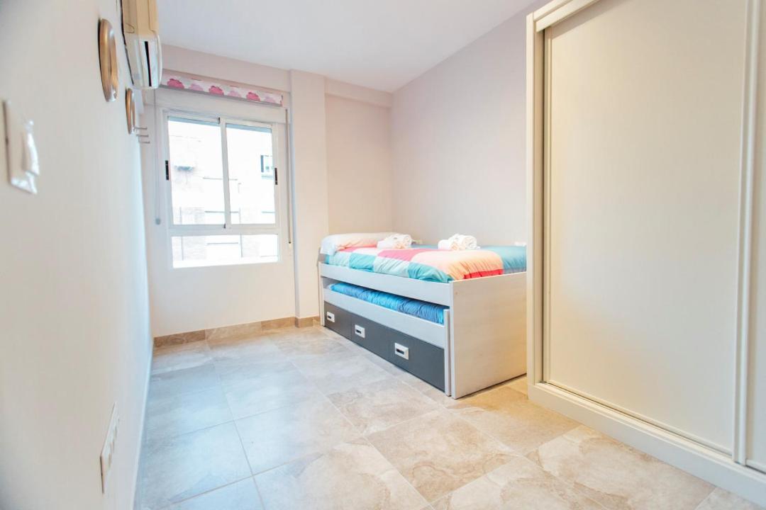 Wide And Diaphanous- 3Bd 2Bth- Alcazar Sevilla Exteriör bild