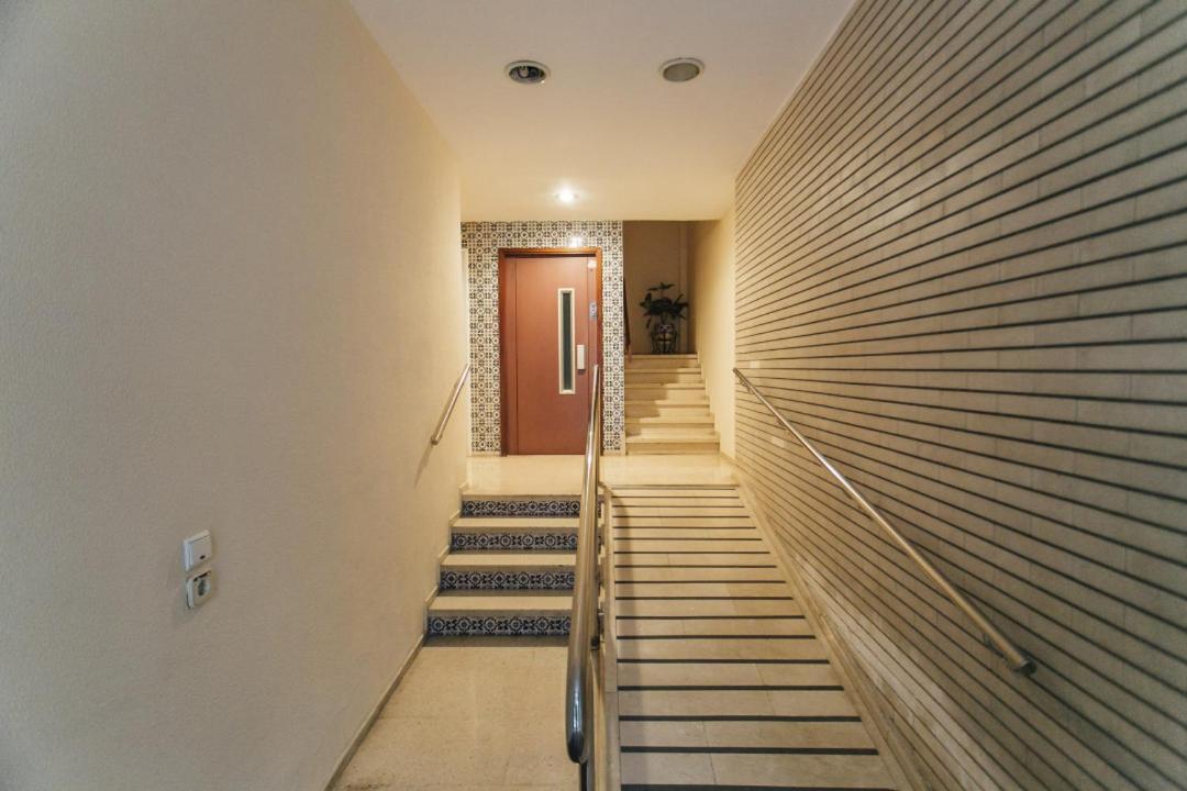 Wide And Diaphanous- 3Bd 2Bth- Alcazar Sevilla Exteriör bild