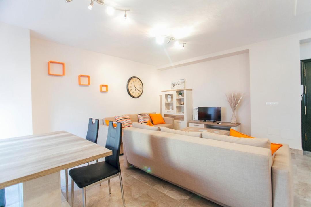 Wide And Diaphanous- 3Bd 2Bth- Alcazar Sevilla Exteriör bild