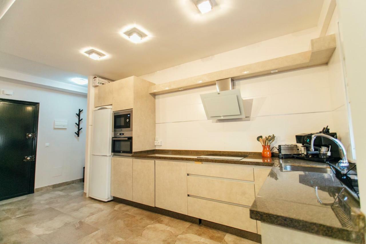 Wide And Diaphanous- 3Bd 2Bth- Alcazar Sevilla Exteriör bild